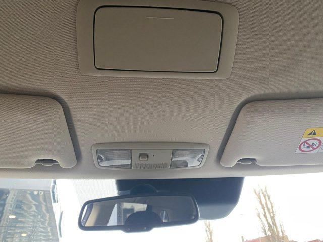 MITSUBISHI Outlander 2.0 4WD GPL Bi-fuel CVT Instyle SDA 7 posti