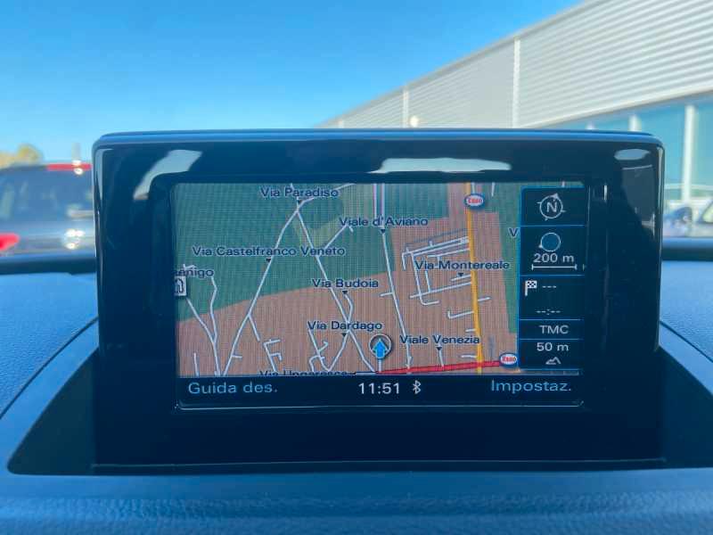 AUDI Q3 2.0 tdi Business 120cv