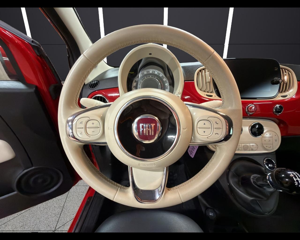 FIAT 500 (2015-2024) - 500 C 1.0 Hybrid Dolcevita