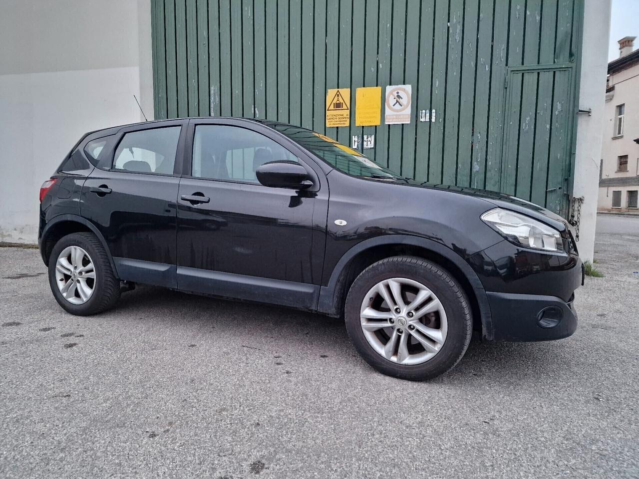 Nissan Qashqai 2.0 dCi DPF Tekna