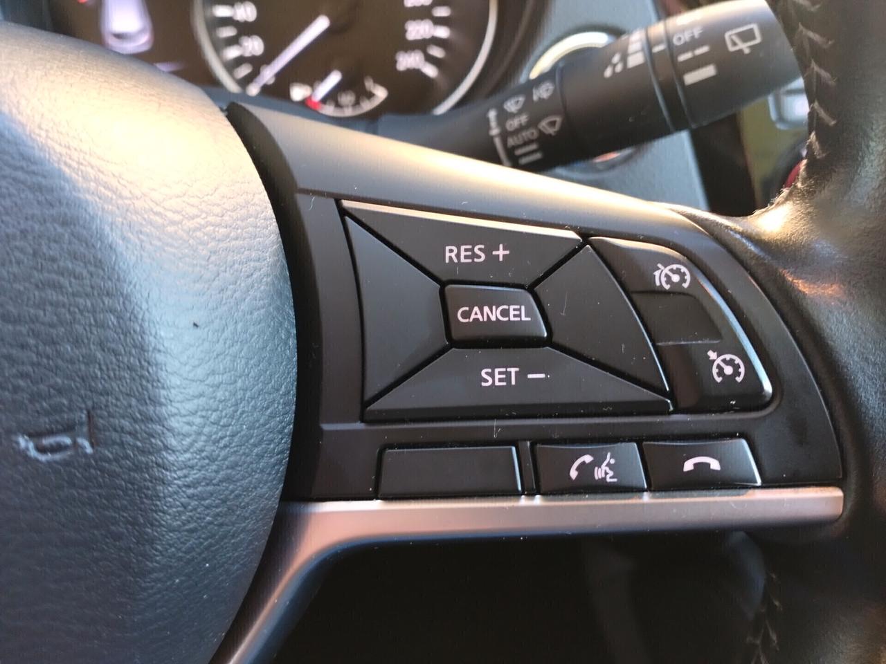 Nissan Qashqai 1.6 dCi N-Connecta