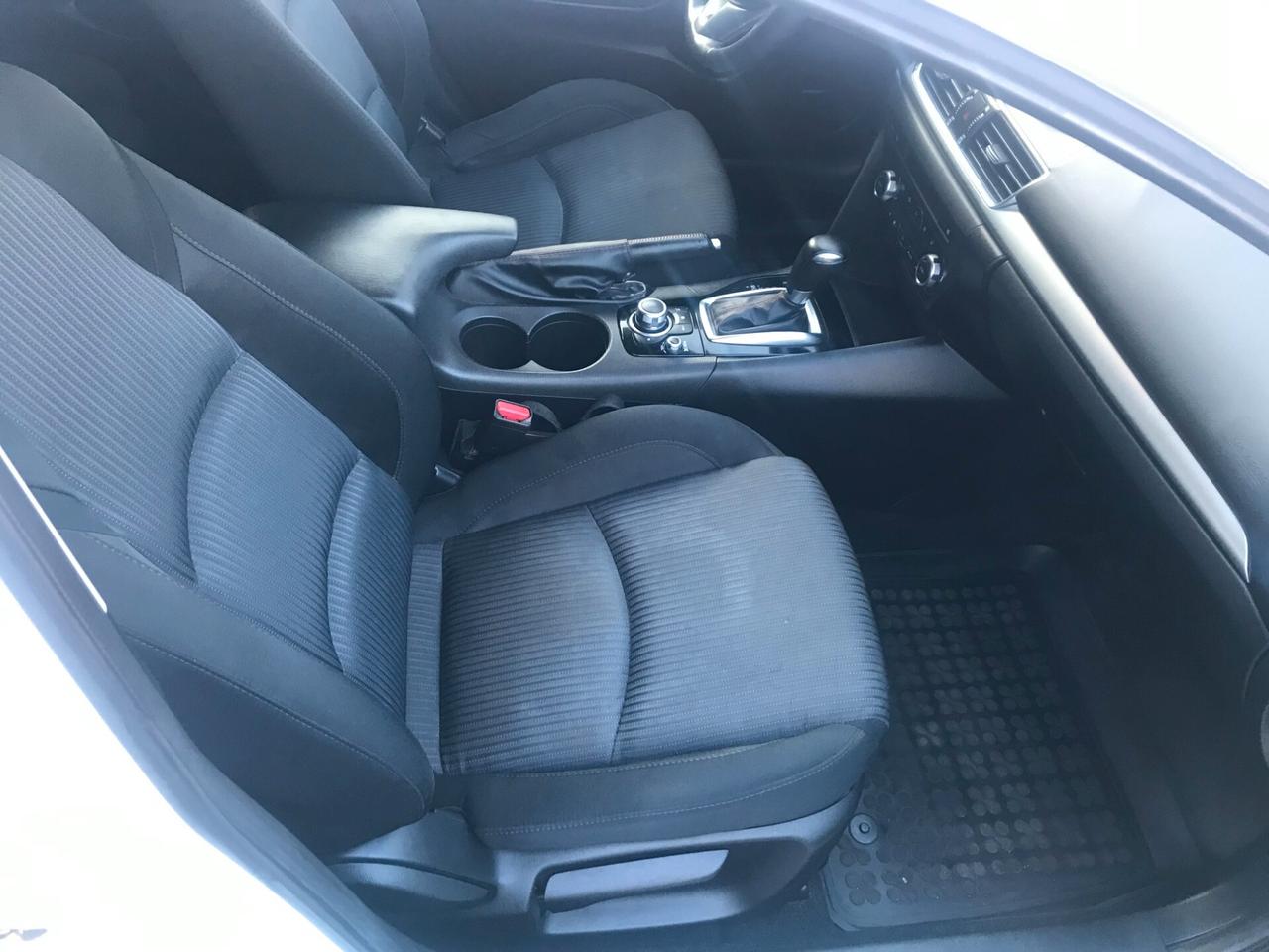 Mazda 3 Mazda3 1.5 Skyactiv-D Exceed