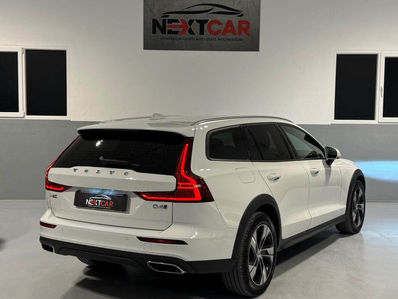 Volvo V60 Cross Country D4 AWD Geartronic Pro
