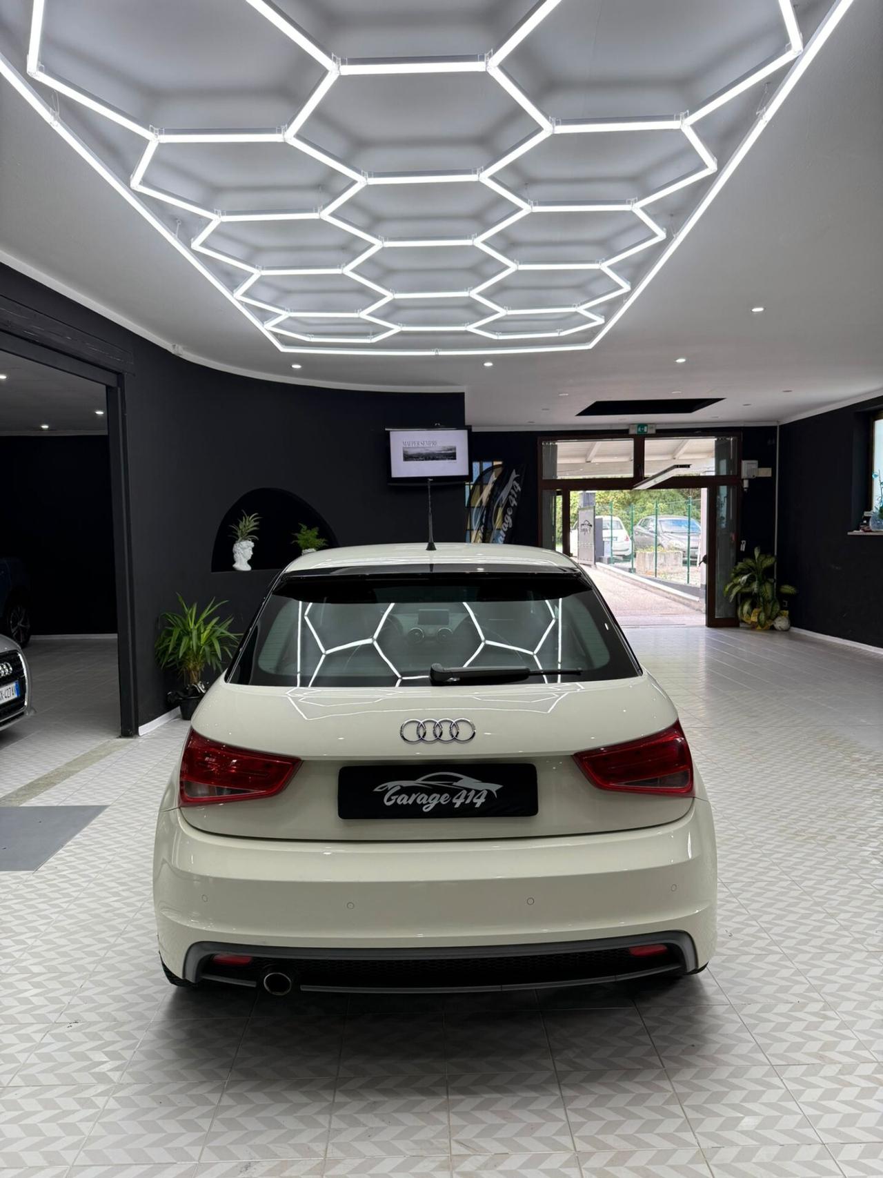 Audi A1 1.6 TDI S tronic Ambition
