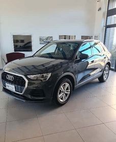 Audi Q3 SPB 45 TFSI e S tronic Business Plus