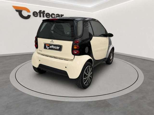 smart forTwo 700 coupé pure (45 kW)