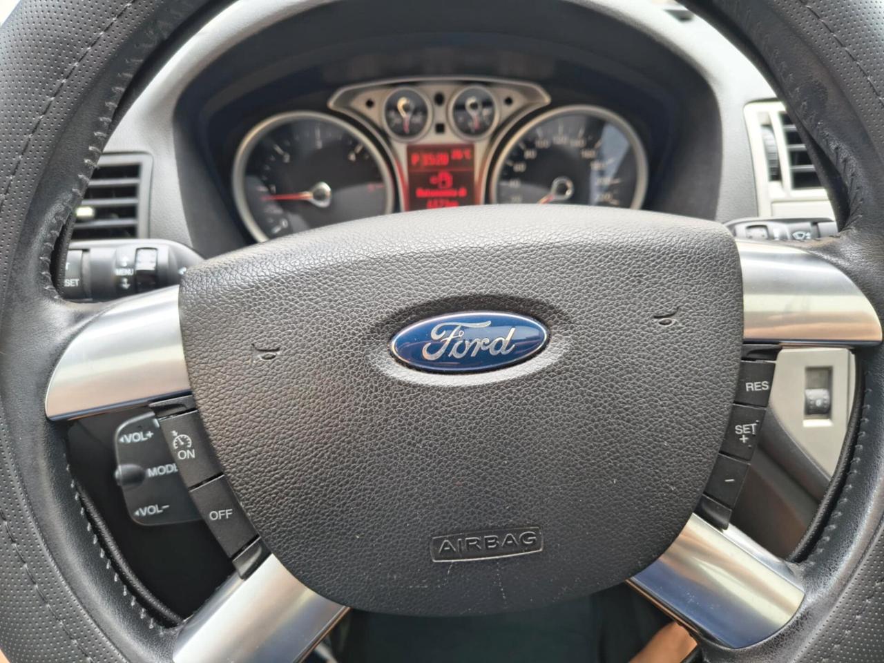 Ford Kuga 2.0 TDCi 163 CV 4WD Titanium DPF