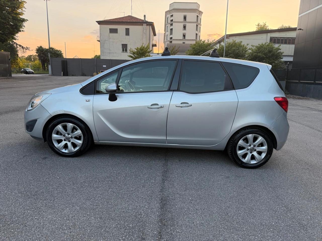 Opel Meriva 1.4 100CV Cosmo