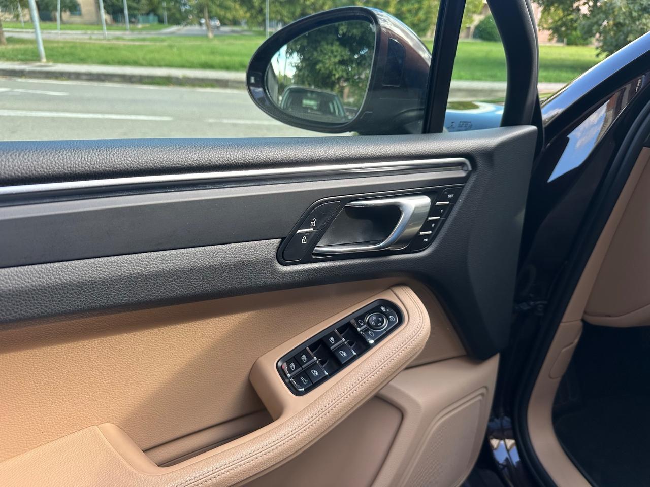 Porsche Macan 2.0