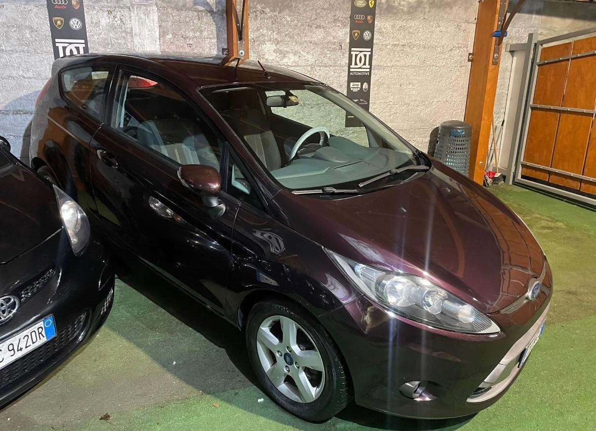 Ford Fiesta Fiesta 1.4 3 Bz.- GPL RATE / FINANZIAMENTI