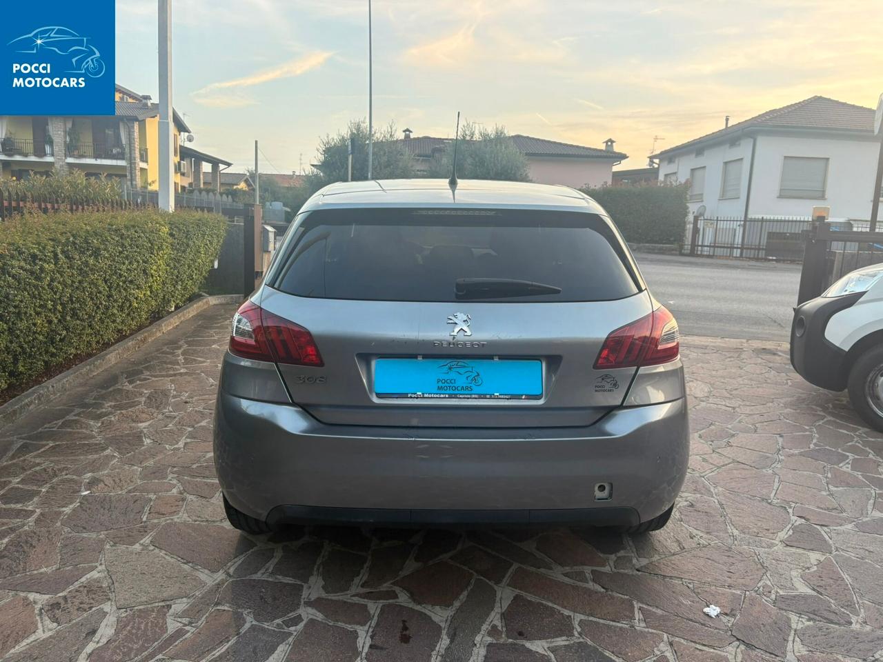 Peugeot 308 BlueHDi 120 S&S EAT6 Allure