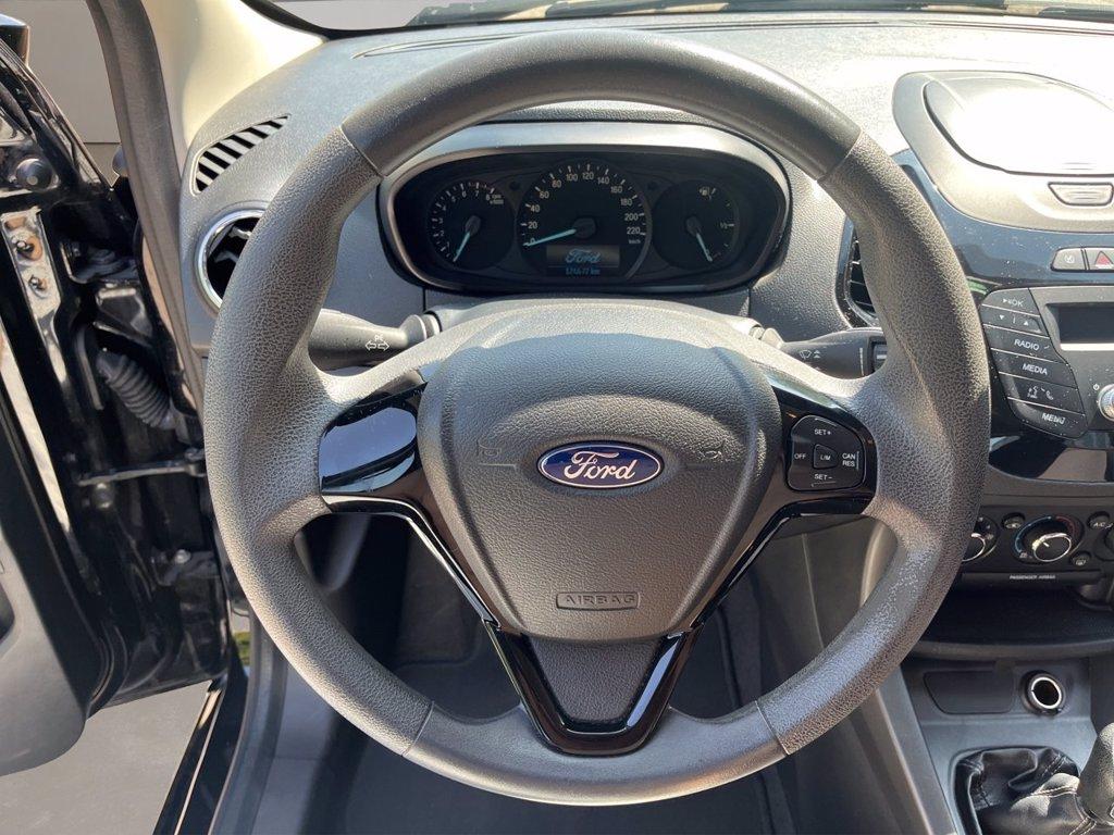 FORD Ka + 1.2 70cv del 2017
