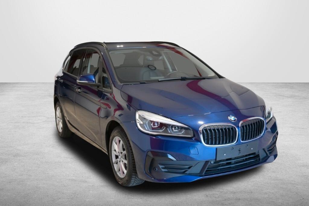 BMW 216D ACTIVE TOURER 116CV STEPTRONIC BUSINESS ADVANTAGE ( FARI LED - PELLE - CRUISE - NAVI - PARK ASSISTANT - TELECAMERA POST. )
