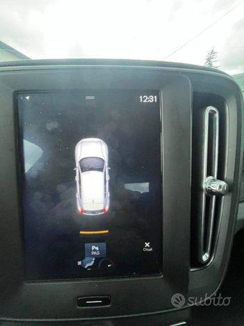 VOLVO XC40 D3 Business