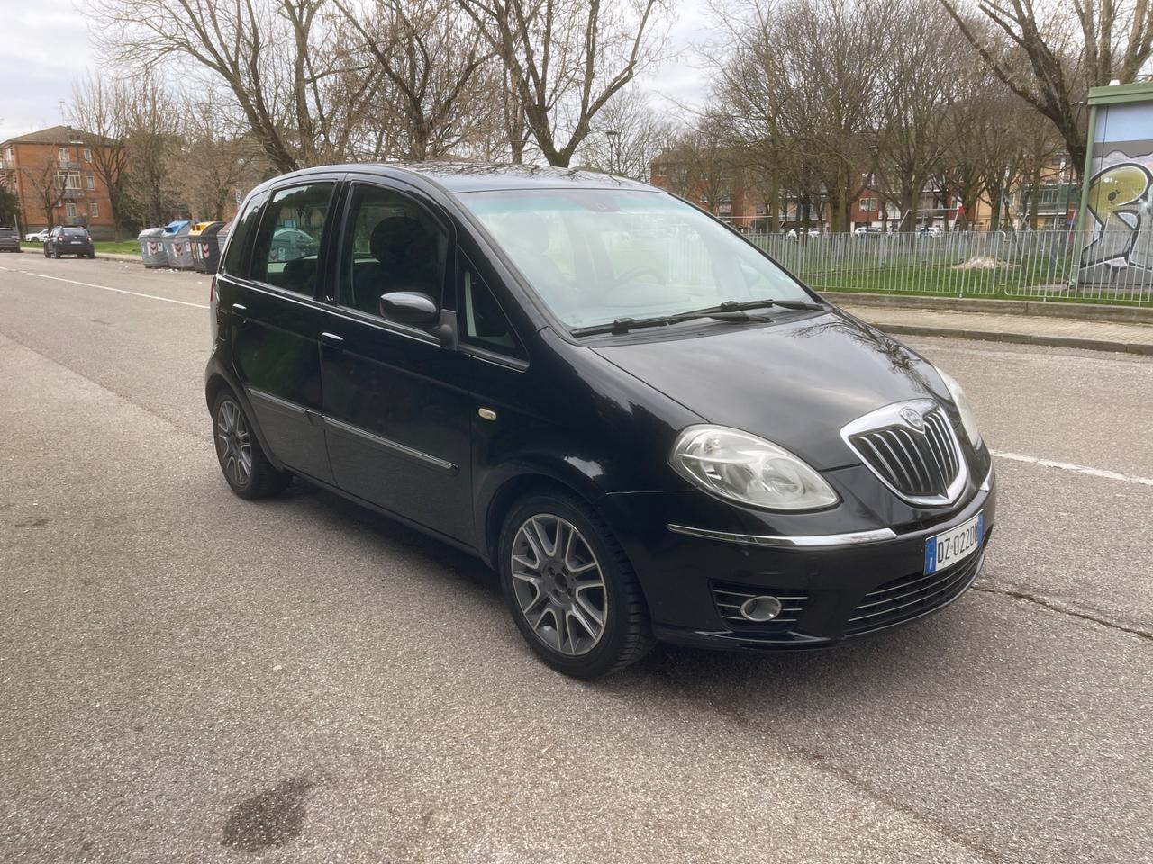 Lancia MUSA 1.4 16V EURO 5 Poltrona Frau