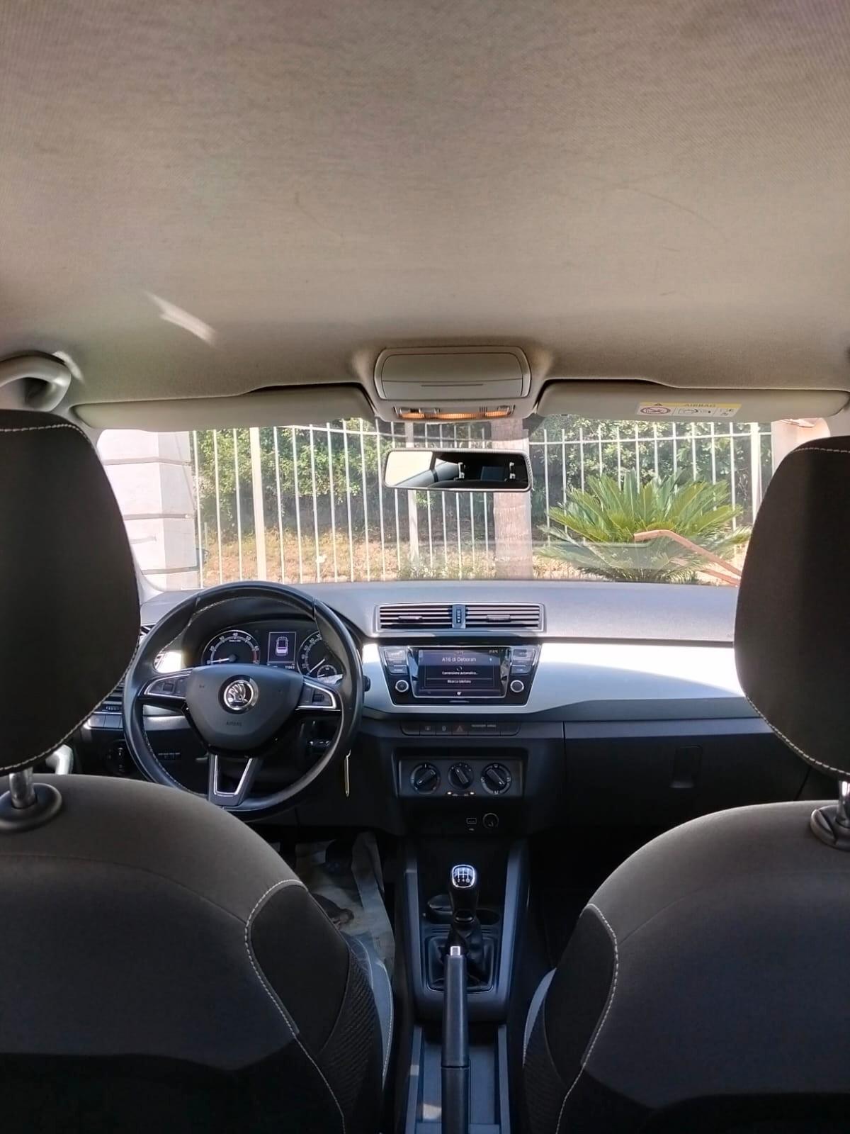 Skoda Fabia 1.0 MPI 75 CV Design Edition