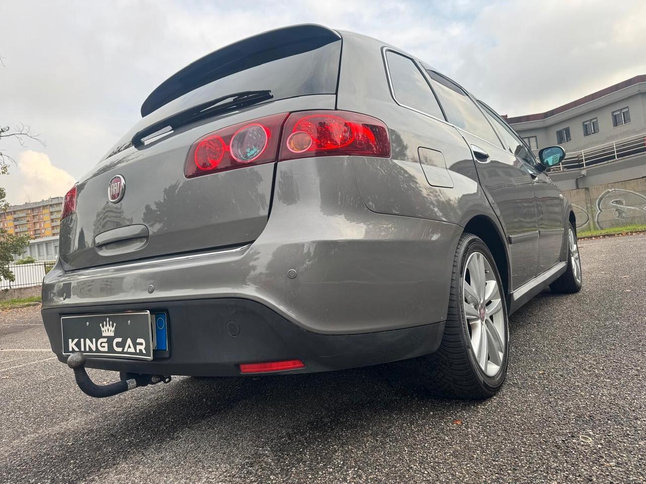 Fiat Croma 2.2 MPI 16V EMOTION