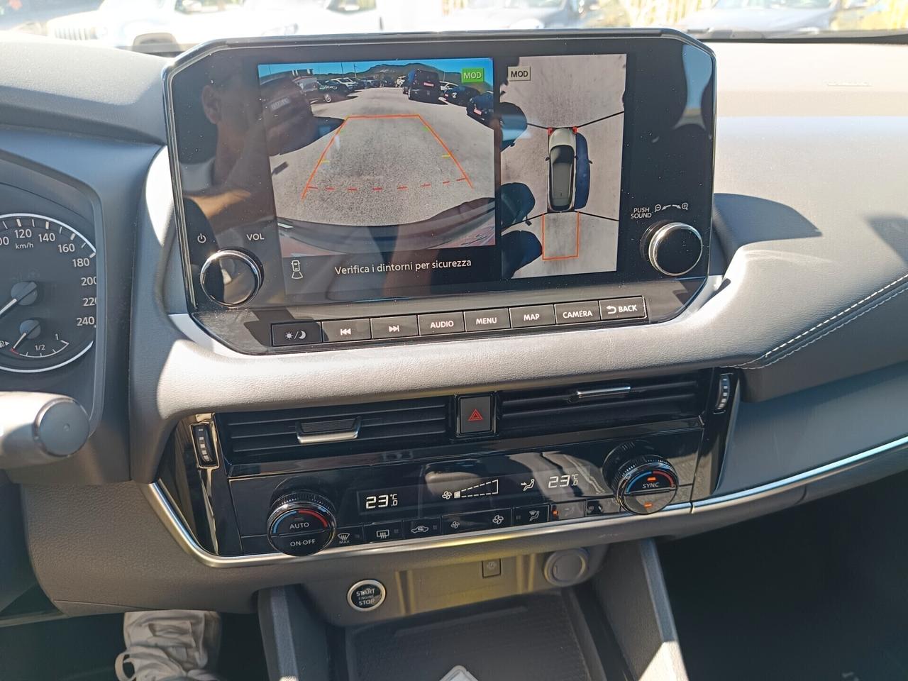 Nissan Qashqai 1.3 MHEV 158 CV 2wd Xtronic Business