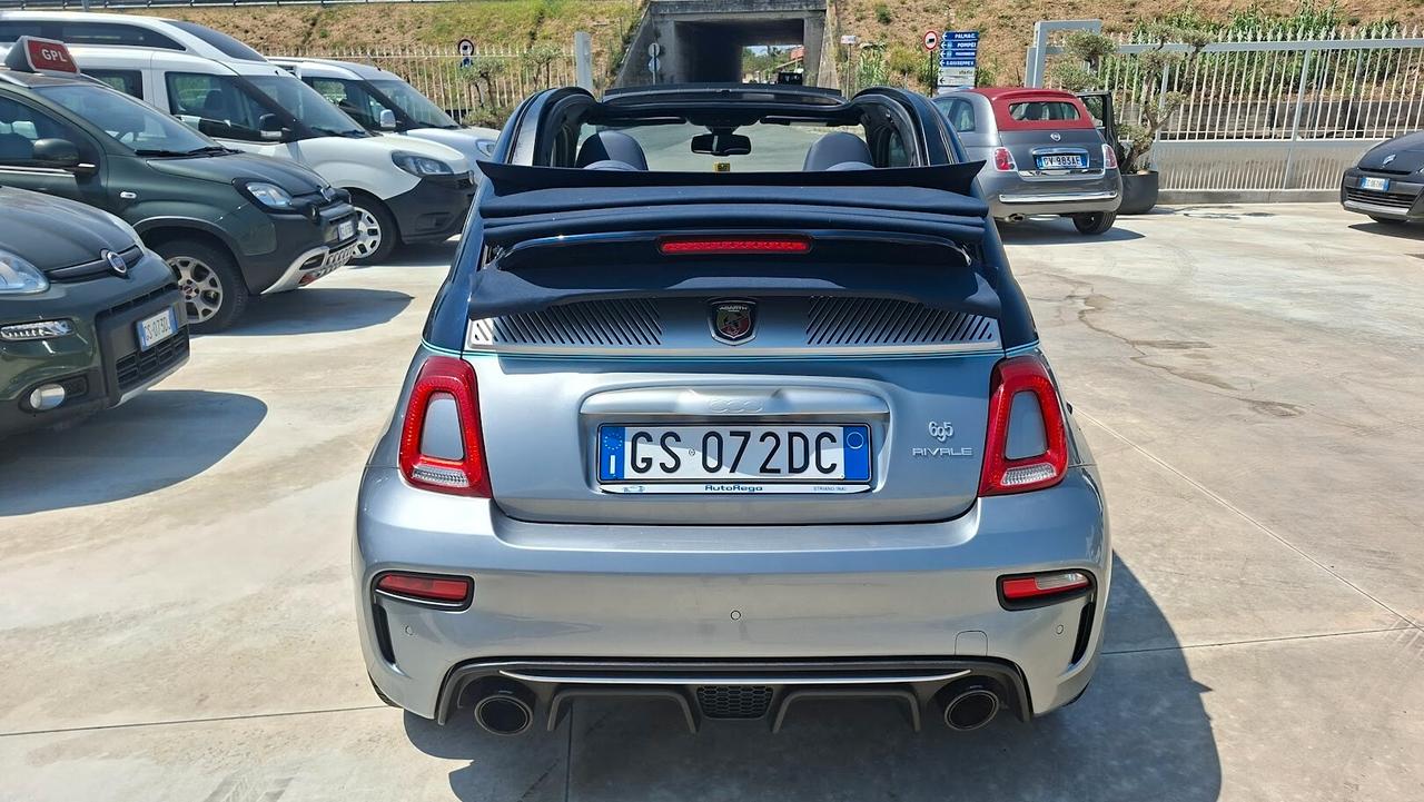 Abarth 695 C 1.4 Turbo T-Jet Rivale
