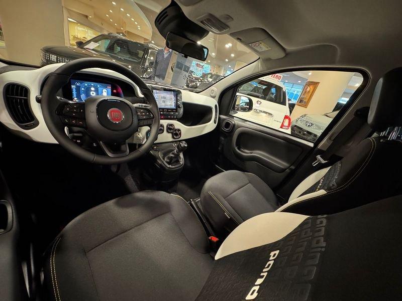 FIAT Panda Panda 1.0 FireFly S&S Hybrid Pandina pack cross