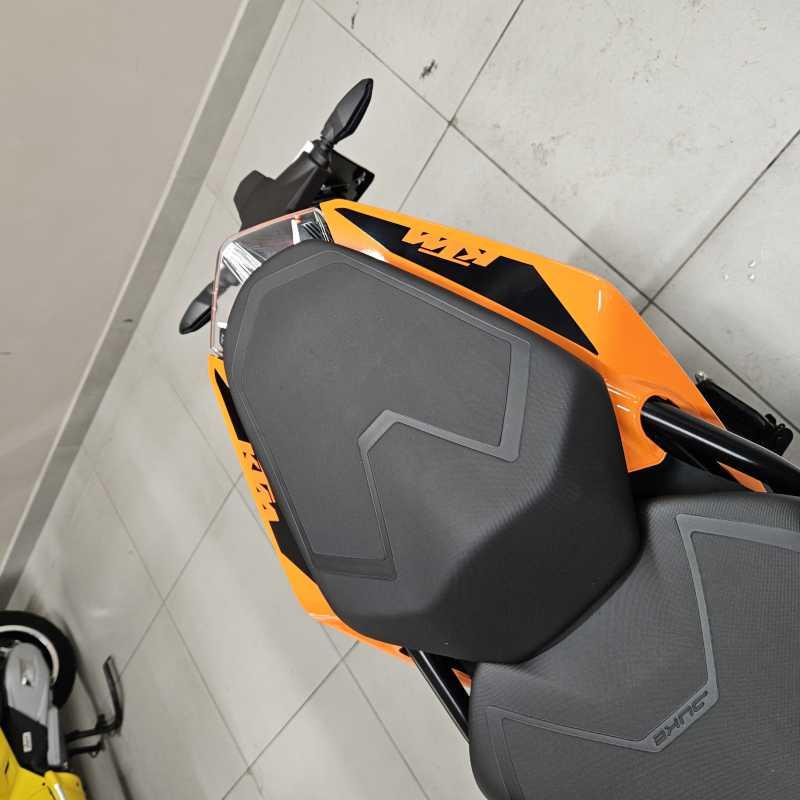 KTM 390 Duke - 2023