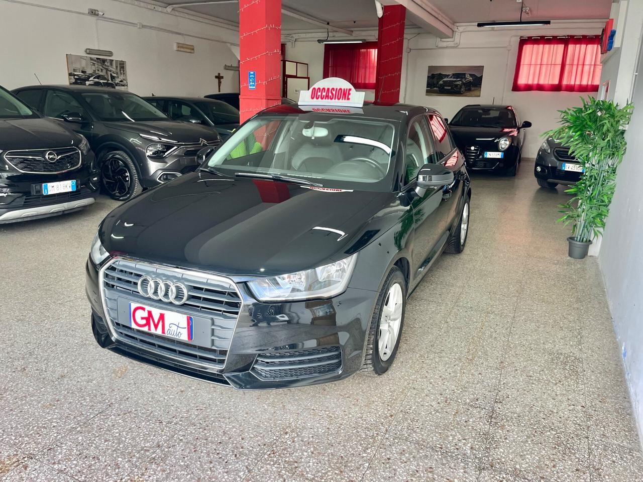 Audi A1 1.0 TFSI ultra Metal plus