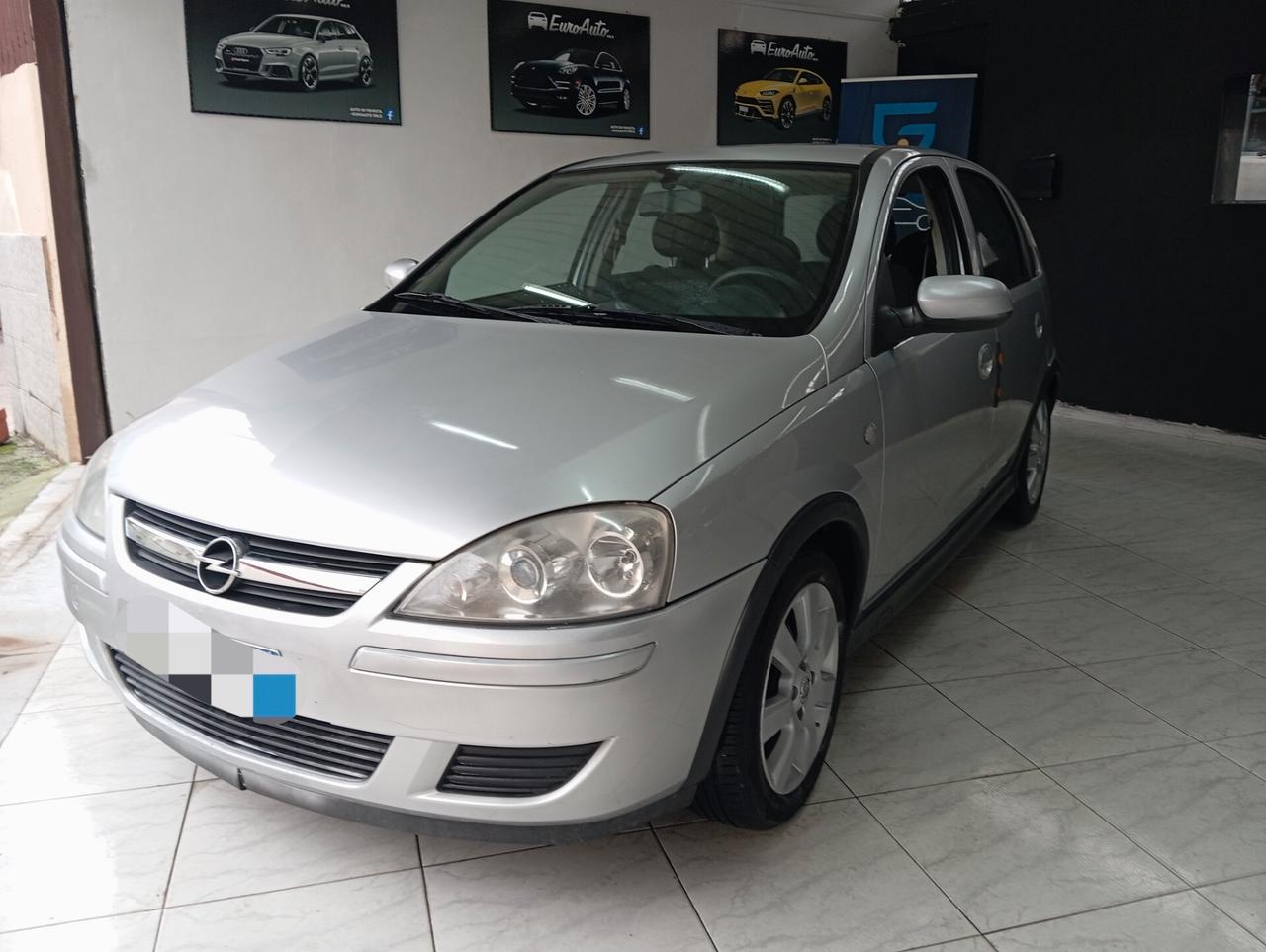 Opel Corsa 1.2 benzina CON GARANZIA