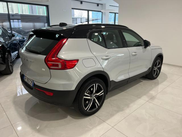VOLVO XC40 T5 Recharge Plug-in Hybrid R-design PREZZO REALE