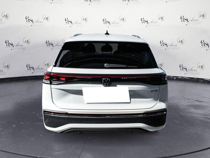 Volkswagen Tayron 1.5 eTSI ACT DSG Elegance 7 posti Led Plus Gancio 19" Camera 360°