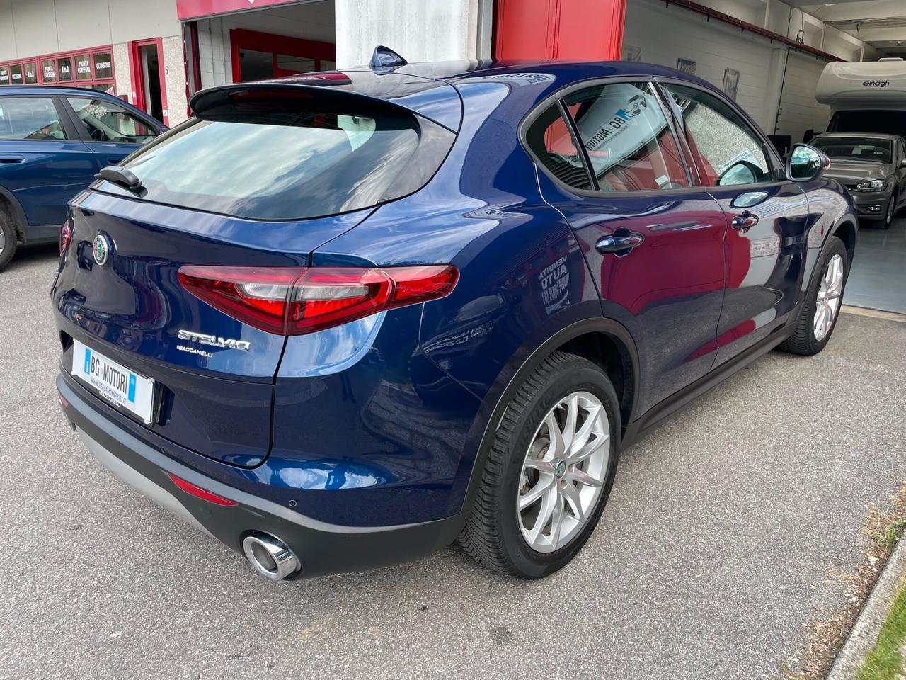 Alfa Romeo Stelvio 2.2 Q4 autom . GARANZIA PEMUTE