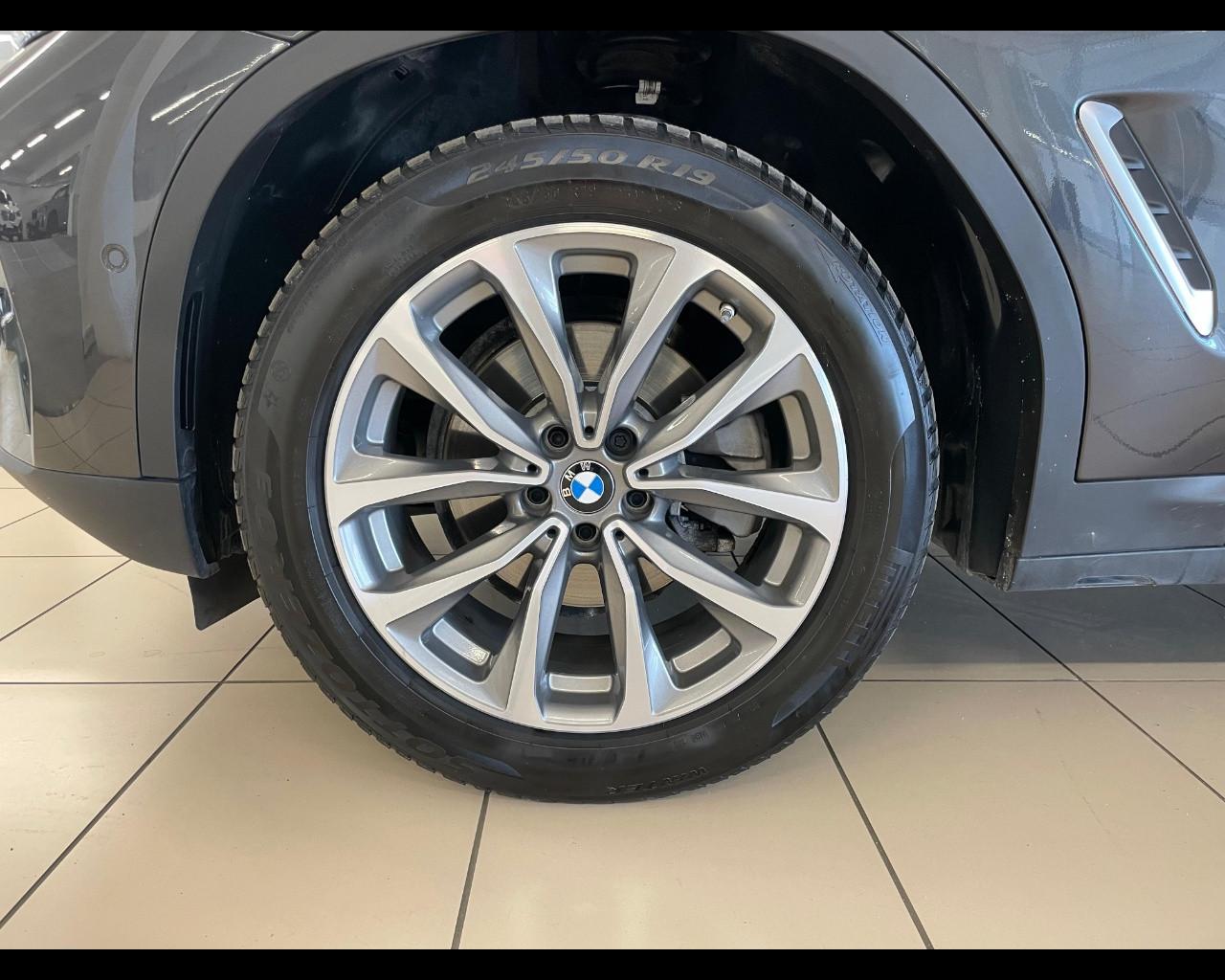 BMW X3 (G01/F97) - X3 xDrive20d 48V