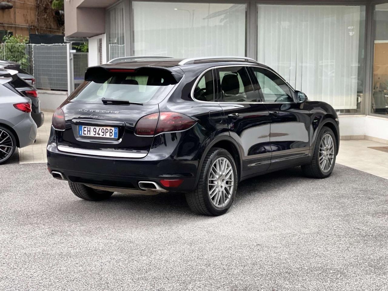 Porsche Cayenne 3.0 Diesel 240CV E5 - 2011