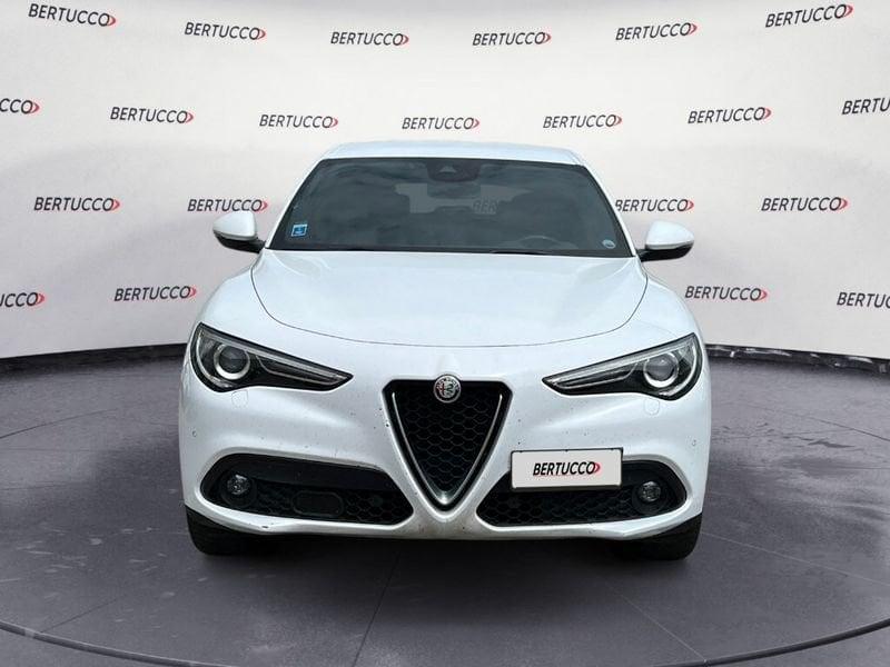 Alfa Romeo Stelvio 2.2 Turbodiesel 160 CV AT8 RWD Super Business