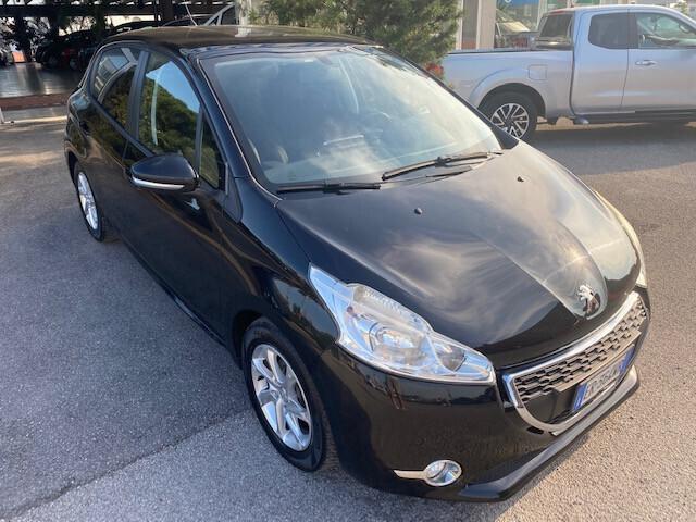 Peugeot 208 1.2 Allure Neopatentato