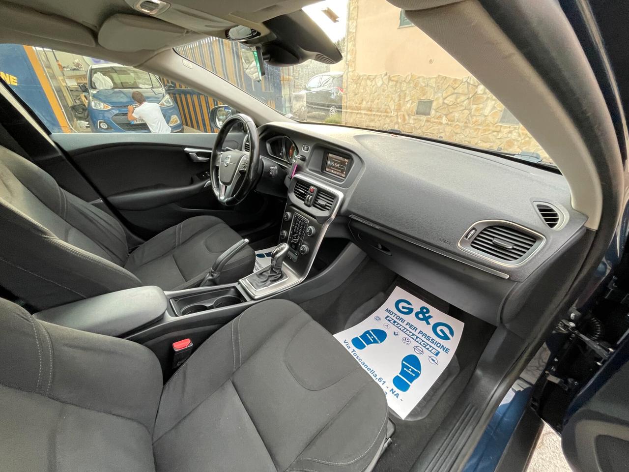 Volvo V40 Cross Country D2 1.6 Momentum