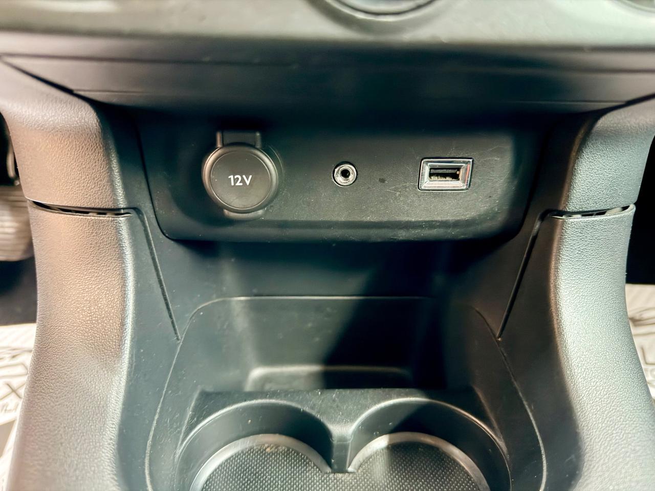 Citroen C3 1.2 benz 82cv Neopat. E6