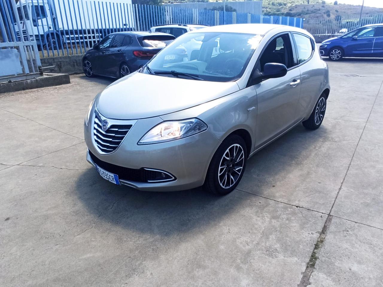 Lancia Ypsilon 1.3 MJT 16V 95 CV 5 porte S&S Gold MOTORE NUOVO