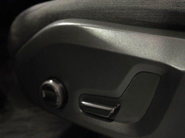 VOLVO XC60 B4 (d) automatico Mhev 197CV Momentum