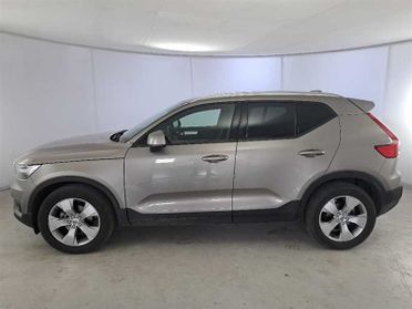 VOLVO XC40 D3 Geartronic Momentum Pro