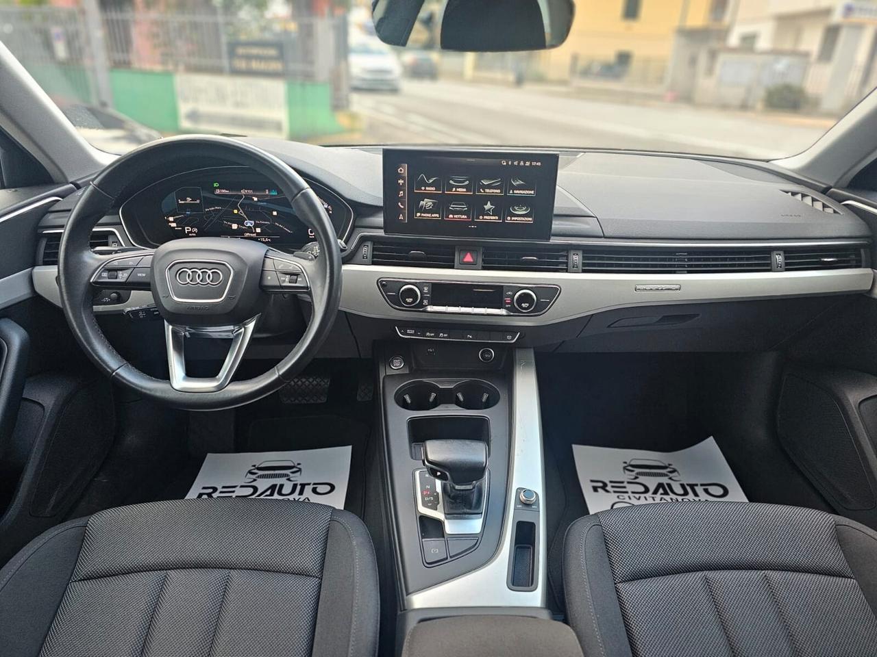 Audi A4 40 TDI quattro S tronic Business Advanced