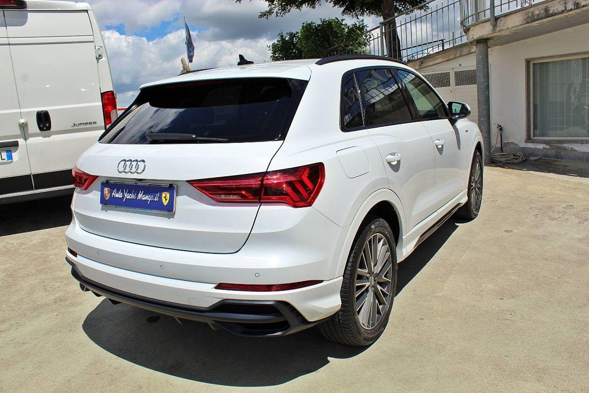 AUDI - Q3 - 35 TDI S tronic S line edition