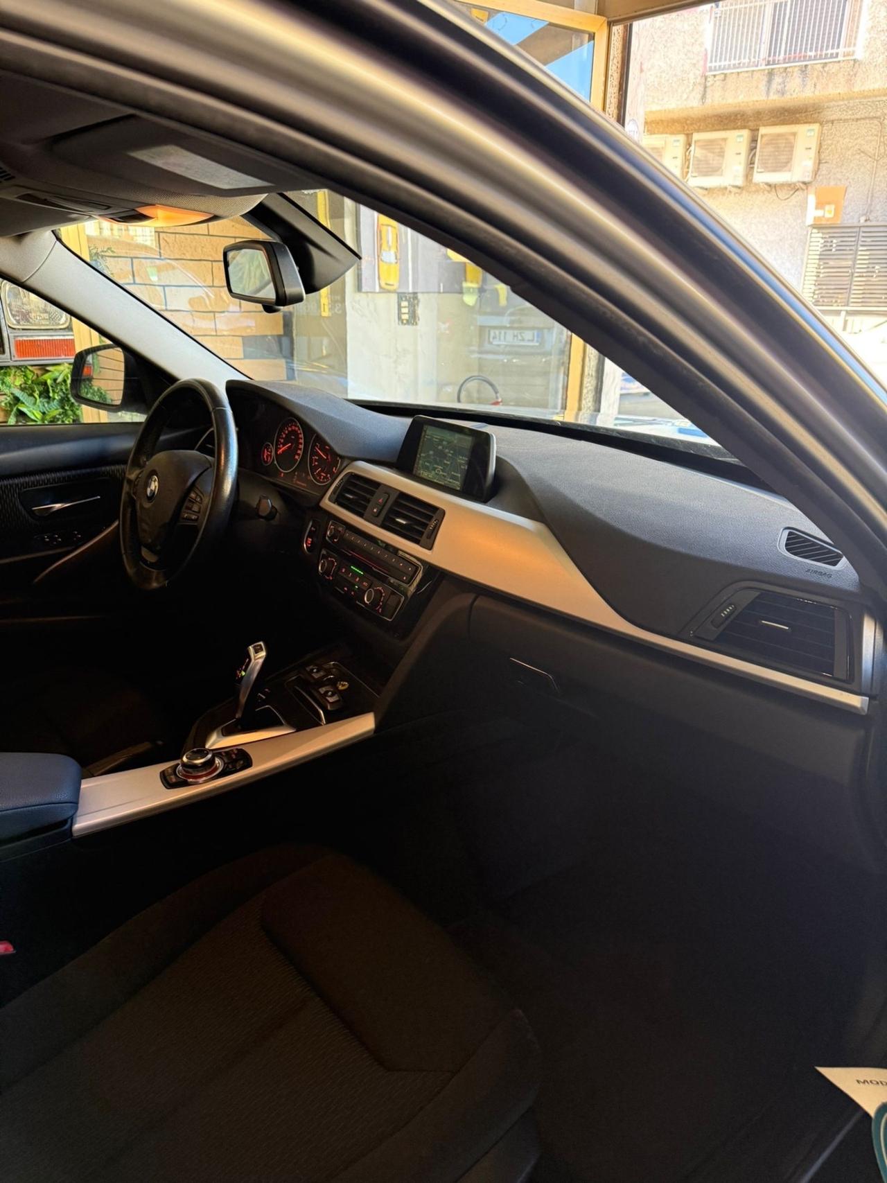 Bmw 316d Touring Luxury