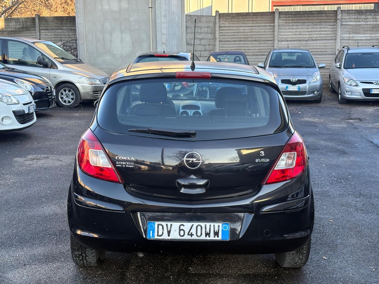 Opel Corsa 1.2 80CV 5 porte GPL-TECH Edition
