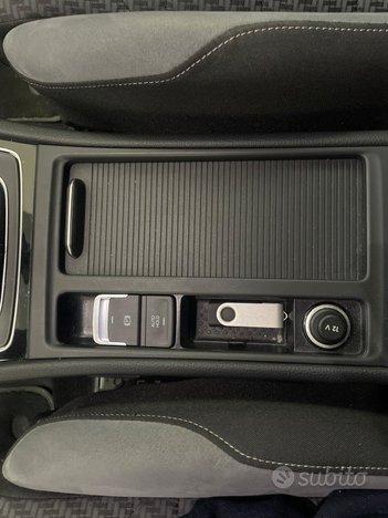 Volkswagen Golf 1.6 TDI 115 CV 5p. Sport Rline