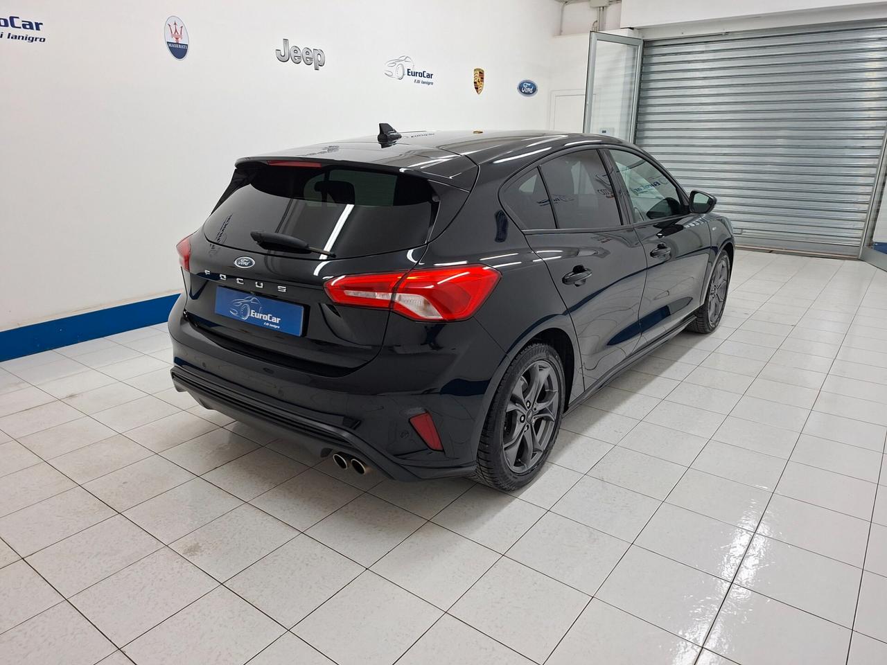 Ford Focus 1.5 EcoBlue 120cv ST-Line