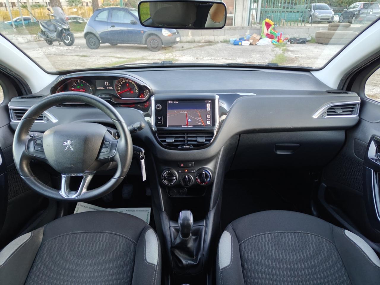Peugeot 208 PureTech 82 5 porte Access