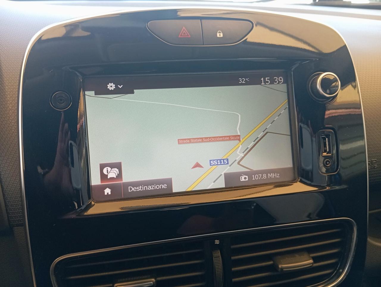 Renault Clio dCi 8V 75 CV 5 porte Moschino Life