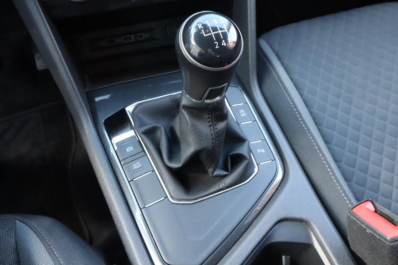 Volkswagen Tiguan 1.5 TSI ACC