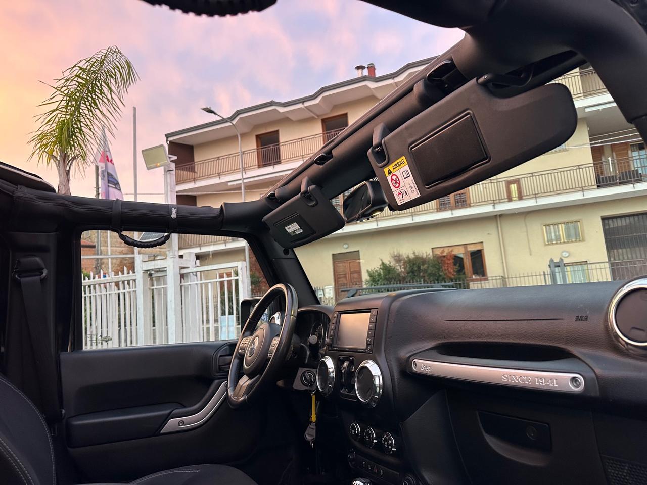 Jeep Wrangler Unlimited 2.8 CRD DPF Sahara/NAVI