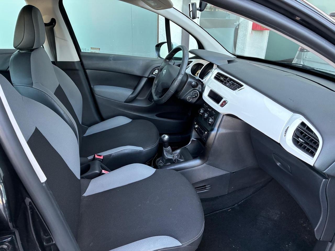 Citroen C3 1.1 White Selection 2011